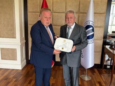 Profesörlük Atama ve Cüppe Giyme Töreni 09 Nisan 2025 İstanbul